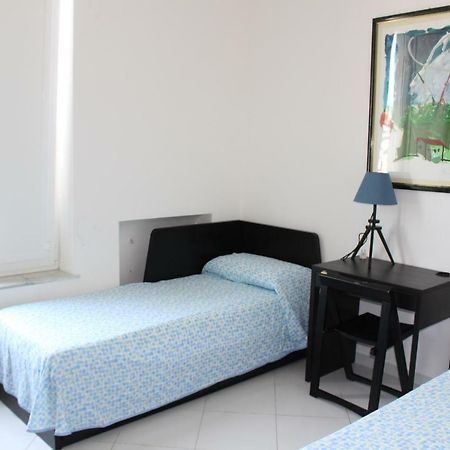 "White Mermaid" - Sorrento Downtown Sea View Apartment 外观 照片