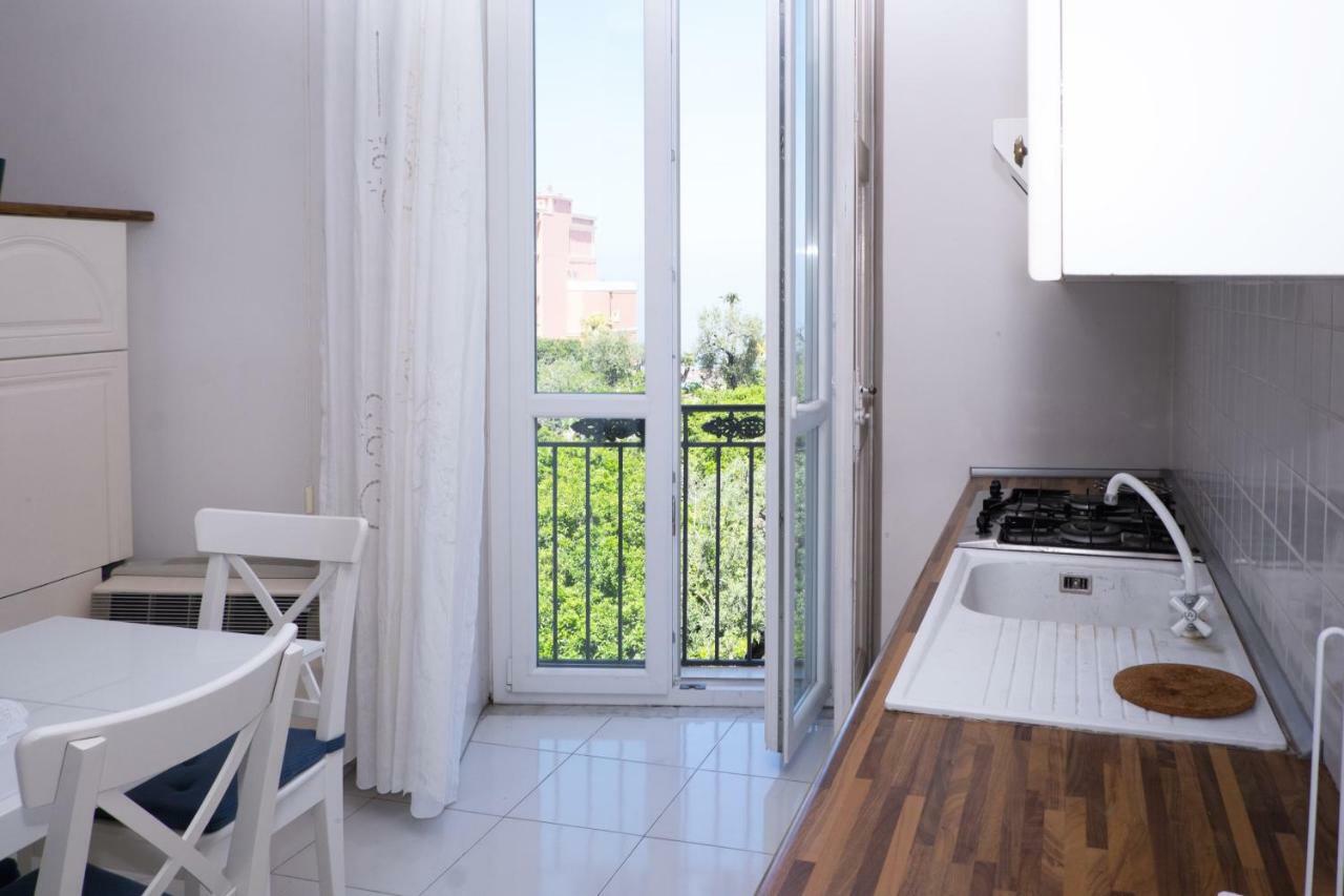 "White Mermaid" - Sorrento Downtown Sea View Apartment 外观 照片
