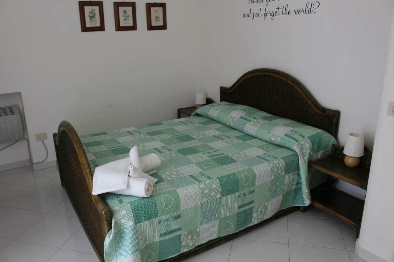 "White Mermaid" - Sorrento Downtown Sea View Apartment 外观 照片